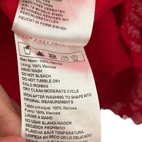 Welcome to my closet! - Picture 14 of 16